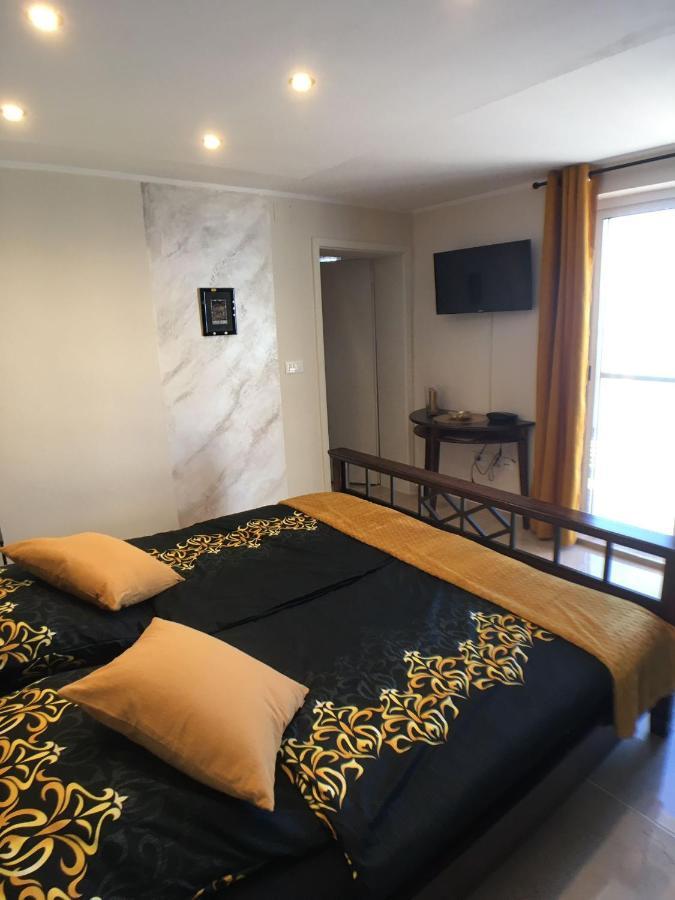 פודאצה Villa Marritanja מראה חיצוני תמונה